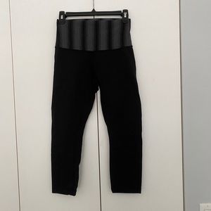 LULULEMON High Rise Wunder Under Crop
